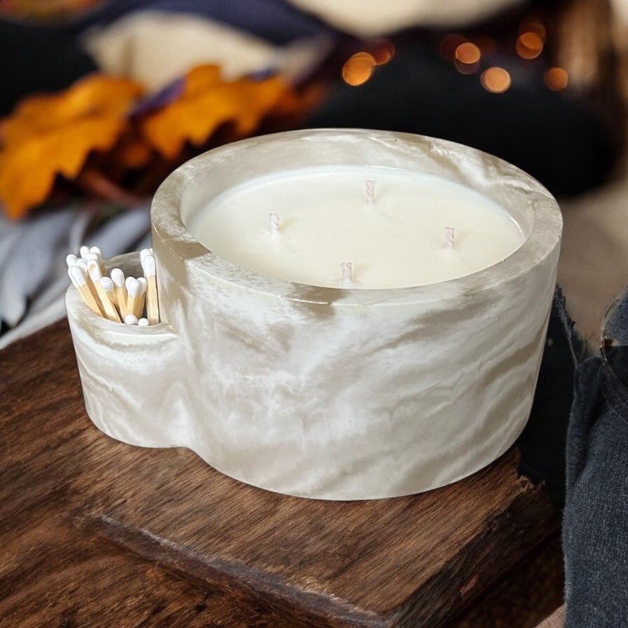 Mahogany Teakwood (4 Wick Candle)